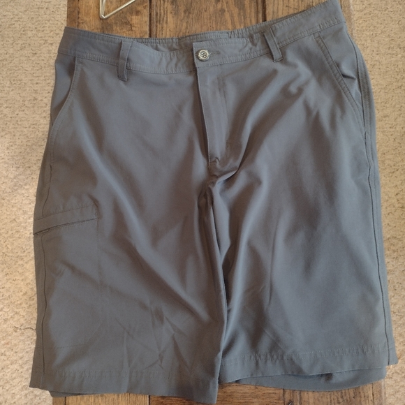 2 pair of men shorts - Picture 8 of 8